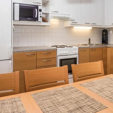 Karhunvartijan Kartano B3 By Interhome